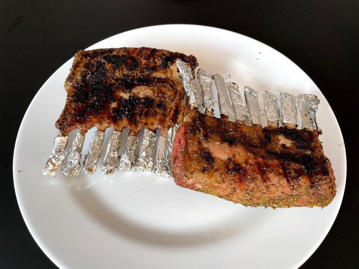 rack of lamb in spicy&nbsp;herbs